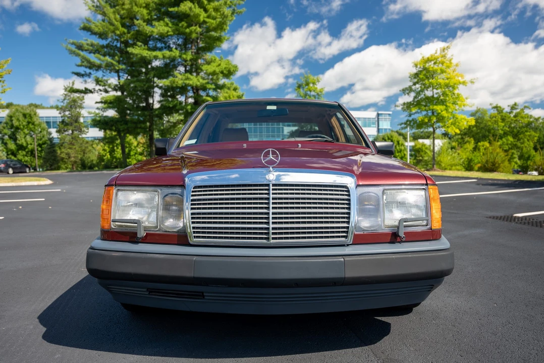 1989 Mercedes-Benz W124 E-Class - Image 6 of 31