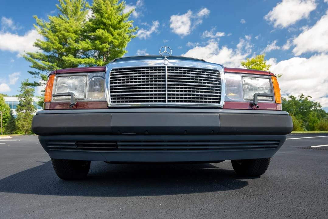 1989 Mercedes-Benz W124 E-Class - Image 7 of 31