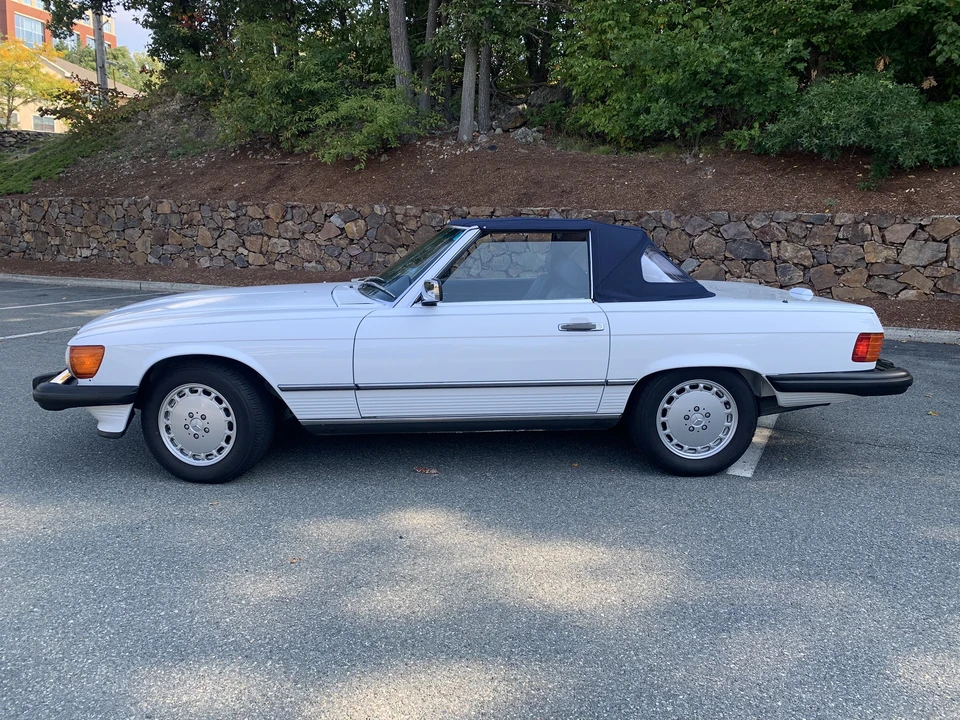 1989 Mercedes-Benz R107 SL-Class - Image 17 of 31