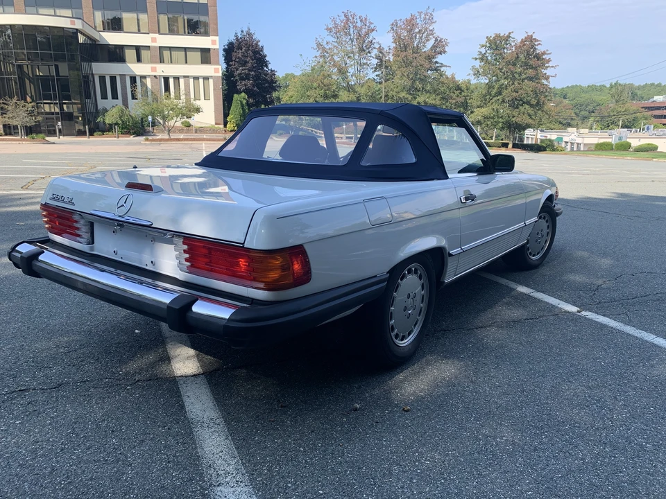1989 Mercedes-Benz R107 SL-Class - Image 26 of 31