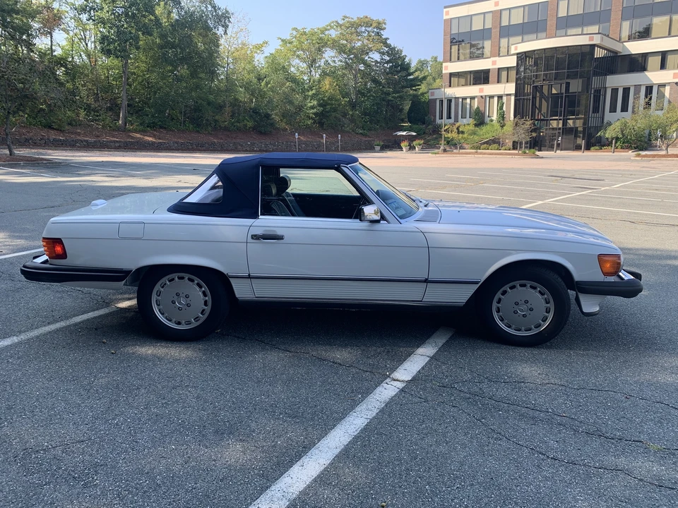 1989 Mercedes-Benz R107 SL-Class - Image 28 of 31