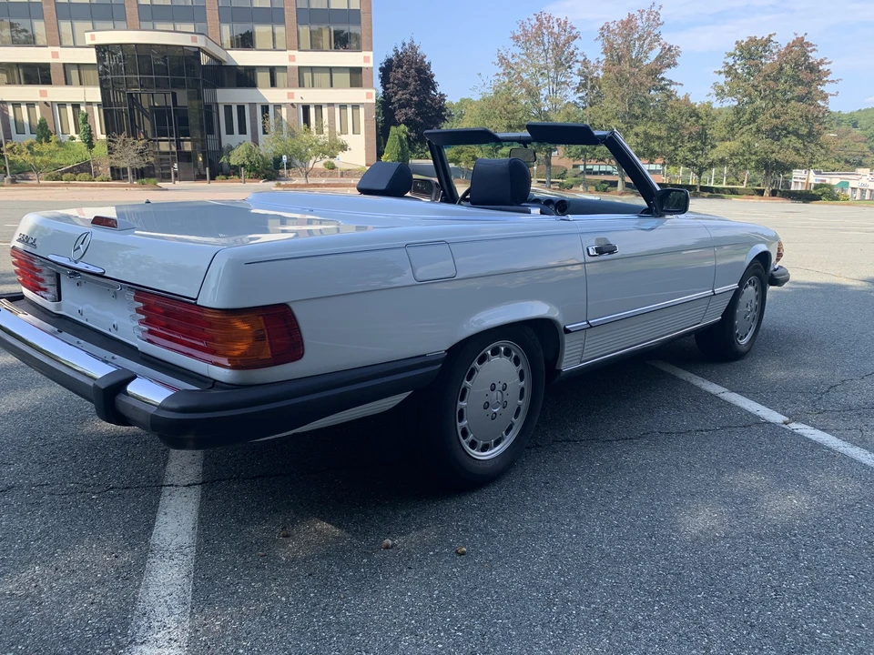 1989 Mercedes-Benz R107 SL-Class - Image 9 of 31