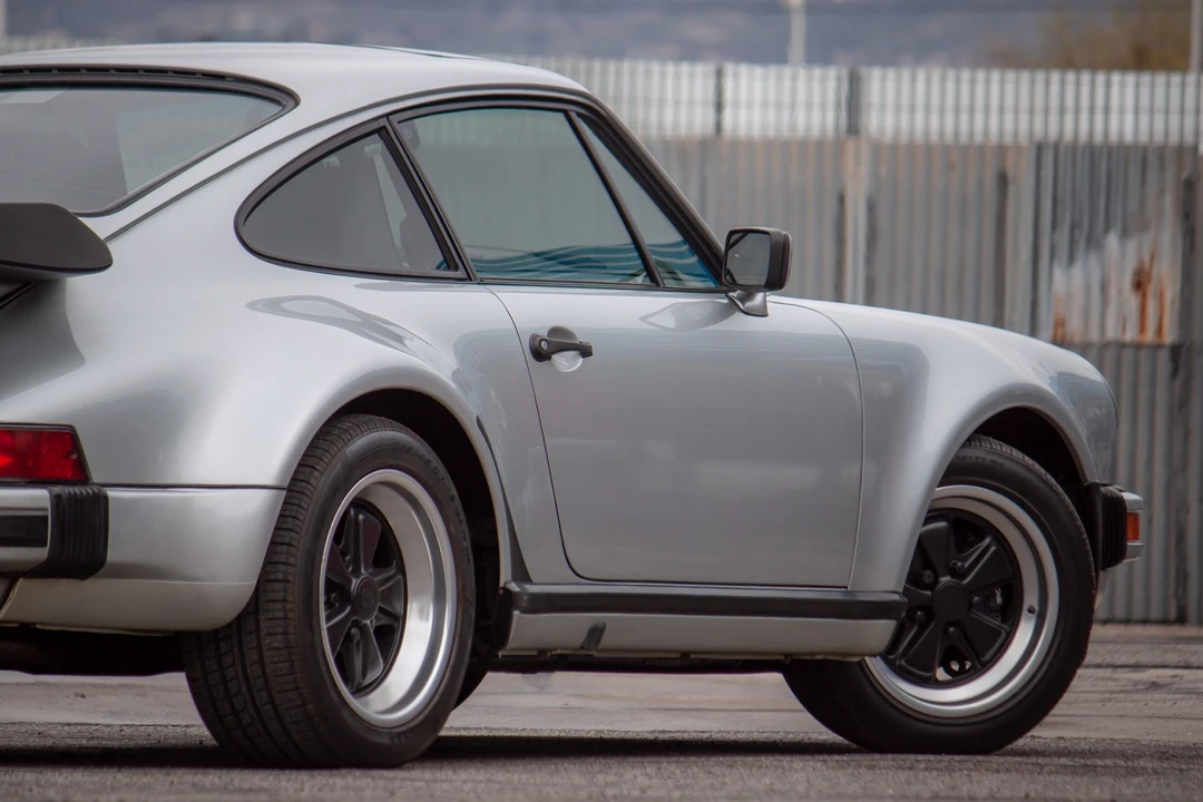 1989 Porsche 930 Turbo - Image 8 of 31