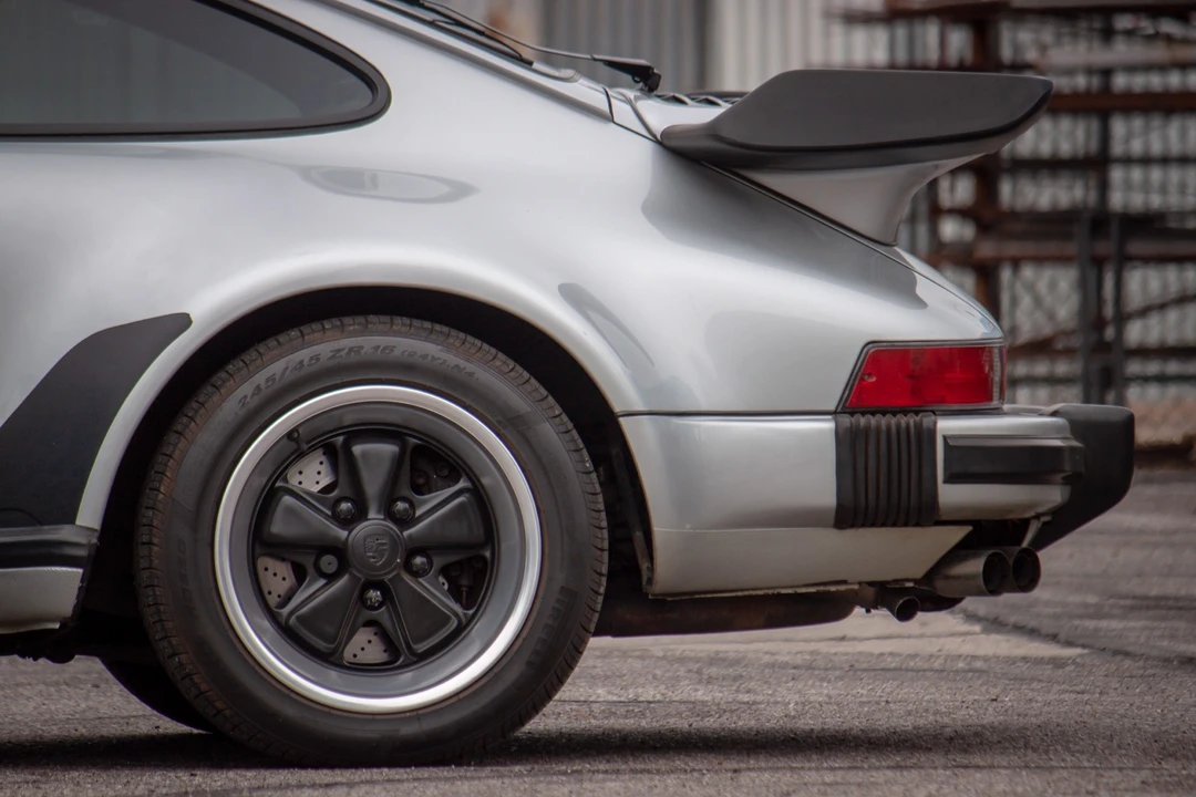 1989 Porsche 930 Turbo - Image 17 of 31