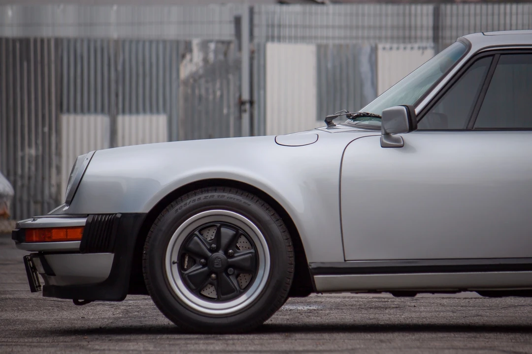 1989 Porsche 930 Turbo - Image 13 of 31