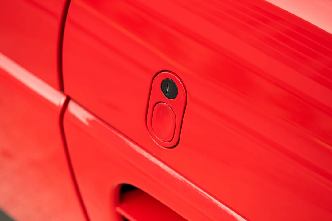 1990 Ferrari 348 ts - Image 22 of 31