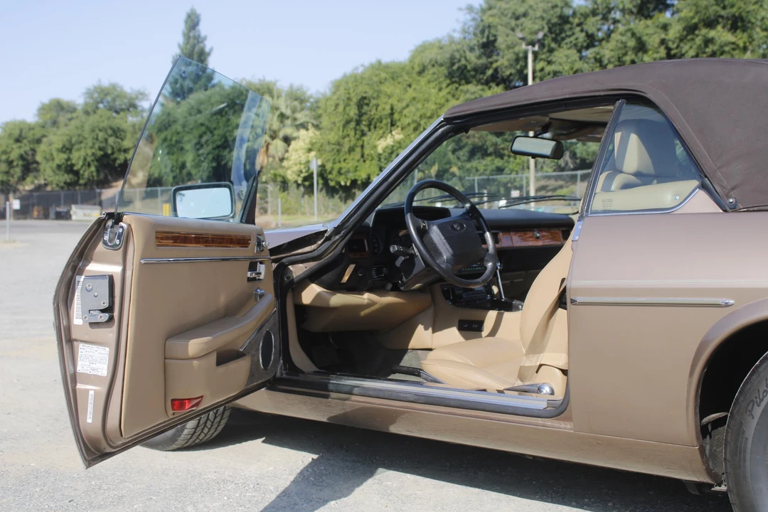 1990 Jaguar XJS Pre-Facelift V12 - Image 22 of 31