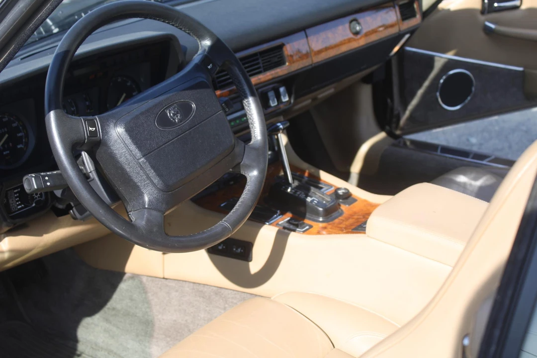 1990 Jaguar XJS Pre-Facelift V12 - Image 30 of 31