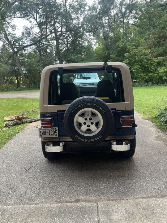 1990 Jeep YJ Wrangler - Image 9 of 31