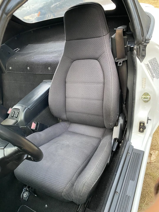 1990 Mazda NA MX-5 Miata - Image 24 of 31
