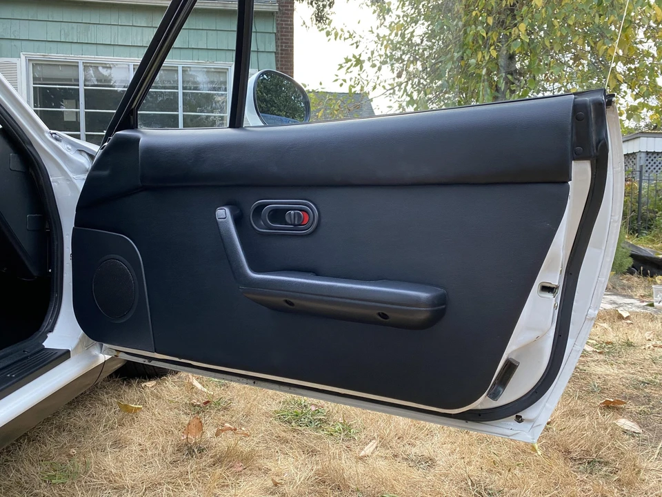 1990 Mazda NA MX-5 Miata - Image 30 of 31