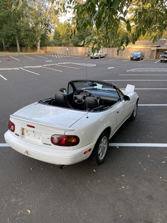 1990 Mazda NA MX-5 Miata - Image 11 of 31