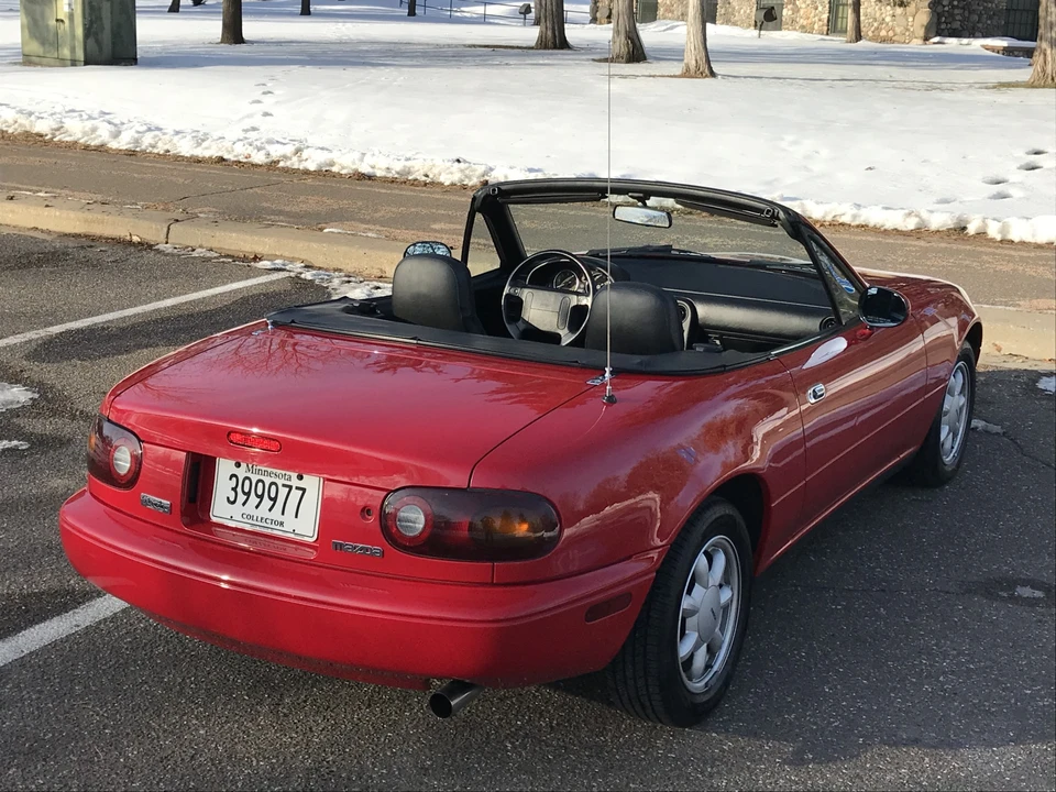1990 Mazda NA MX-5 Miata - Image 12 of 31