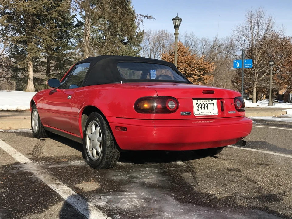 1990 Mazda NA MX-5 Miata - Image 5 of 31