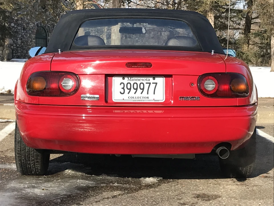 1990 Mazda NA MX-5 Miata - Image 9 of 31