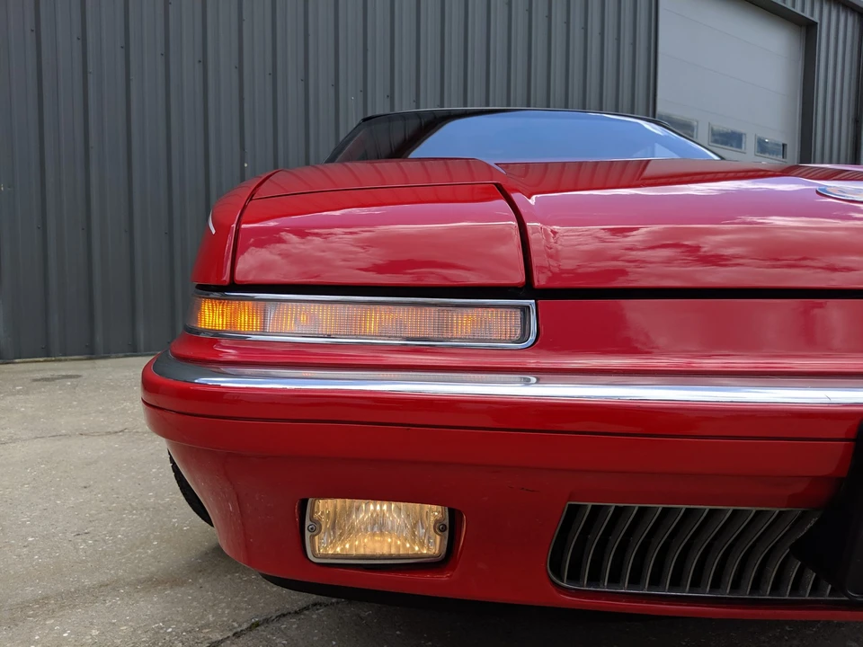 1991 Buick Reatta - Image 20 of 31