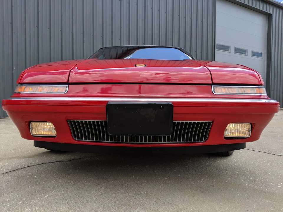 1991 Buick Reatta - Image 11 of 31