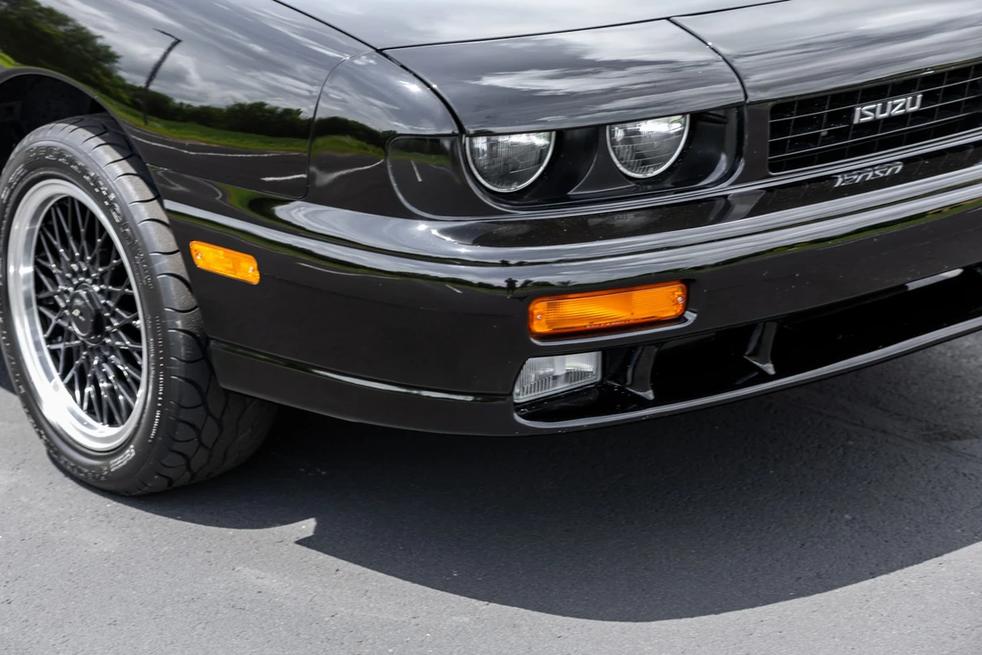 1991 Isuzu Impulse - Image 11 of 31