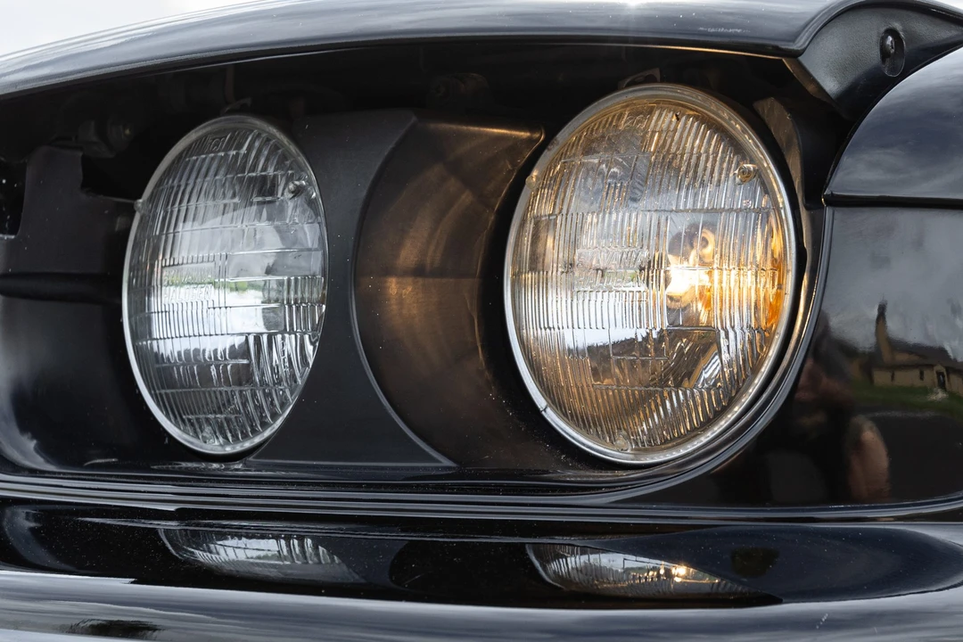 1991 Isuzu Impulse - Image 17 of 31