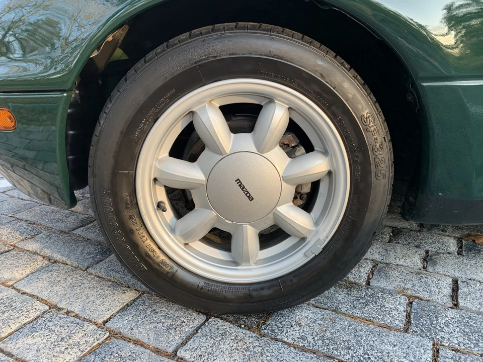1991 Mazda NA MX-5 Miata - Image 24 of 31