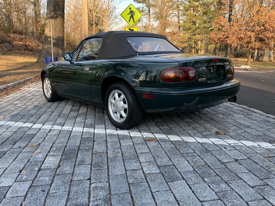 1991 Mazda NA MX-5 Miata - Image 6 of 31