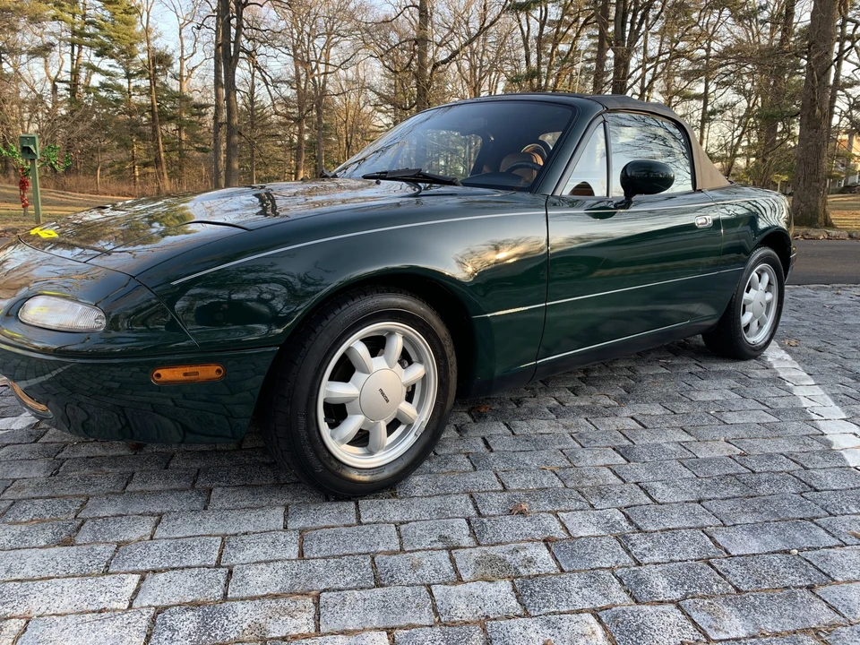1991 Mazda NA MX-5 Miata - Image 3 of 31