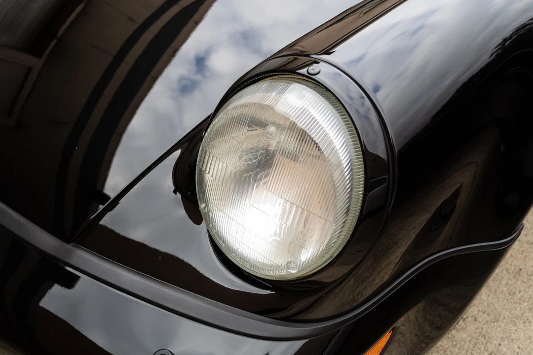 1991 Porsche 964 Turbo - Image 16 of 31