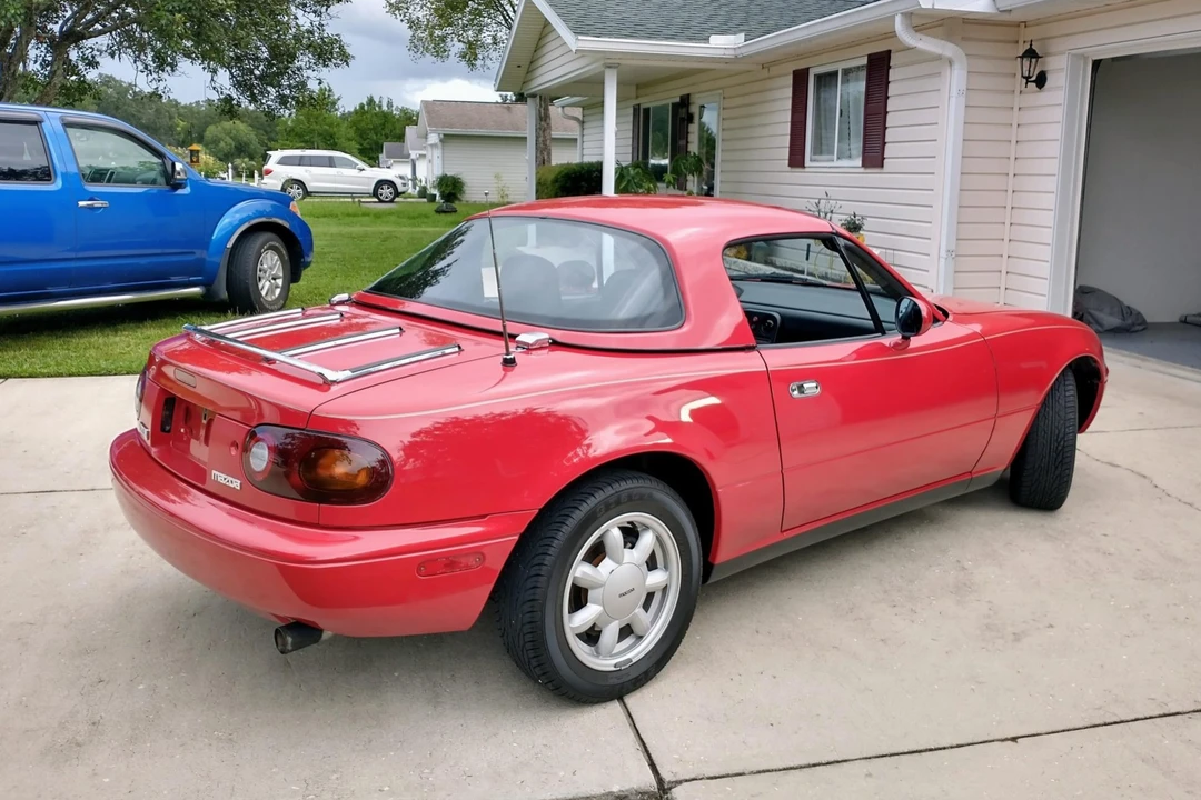 1992 Mazda NA MX-5 Miata - Image 9 of 31