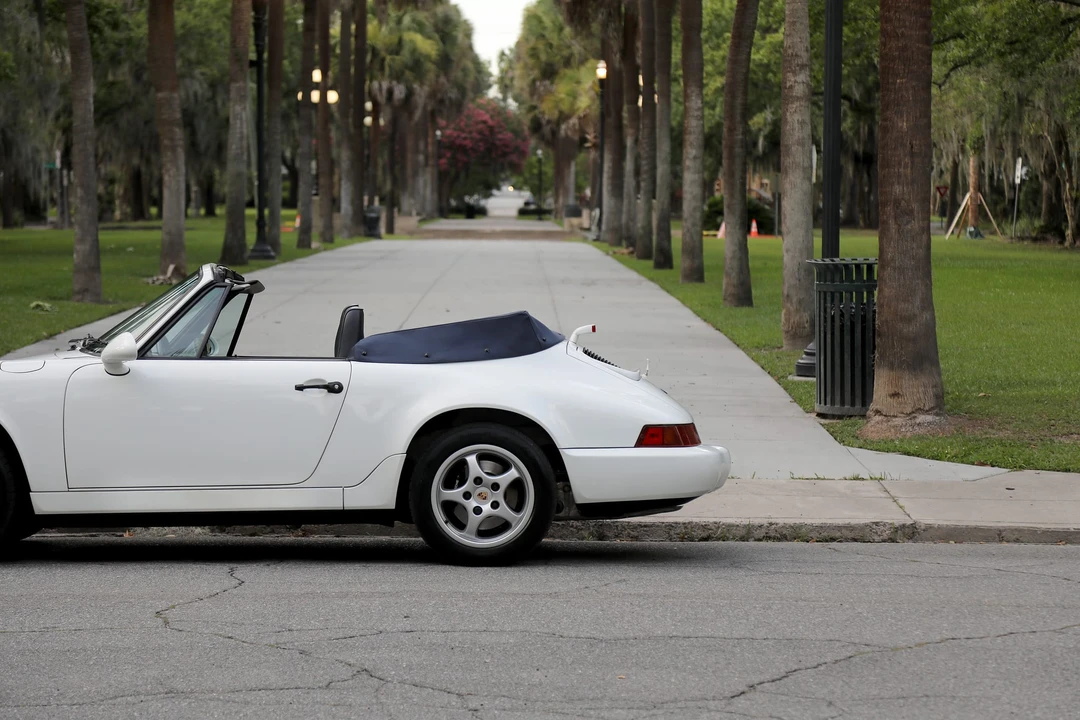 1992 Porsche 964 Carrera - Image 15 of 31