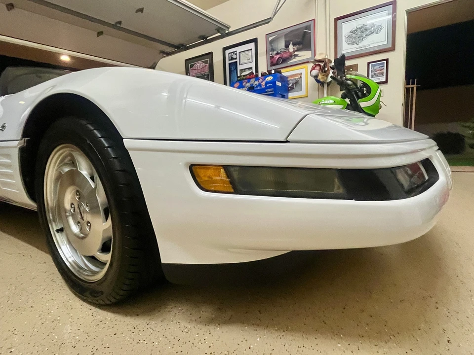 1993 Chevrolet Corvette C4 - Image 30 of 31
