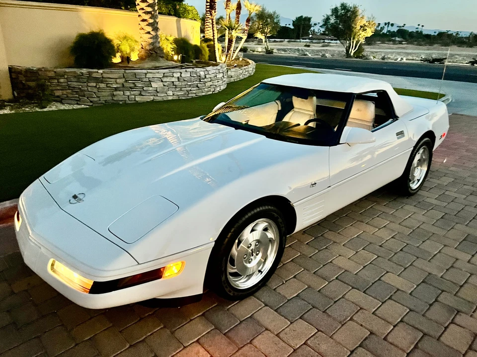 1993 Chevrolet Corvette C4 - Image 3 of 31