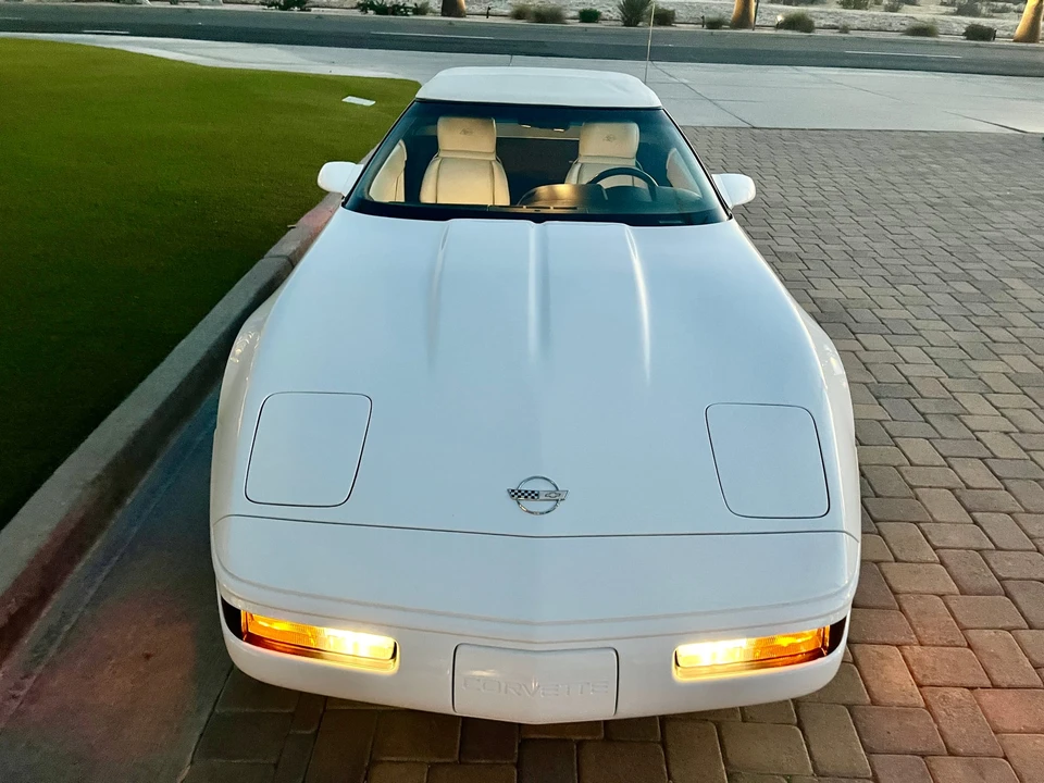 1993 Chevrolet Corvette C4 - Image 7 of 31