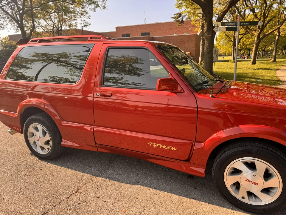 1993 GMC S-15 Jimmy 1st Gen - Image 18 of 31