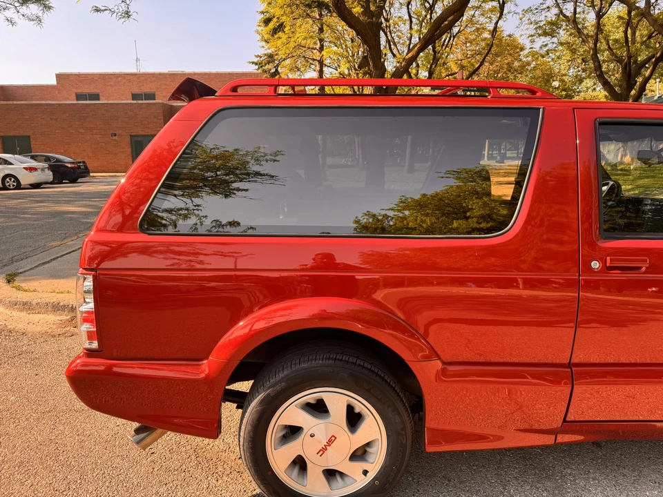 1993 GMC S-15 Jimmy 1st Gen - Image 16 of 31