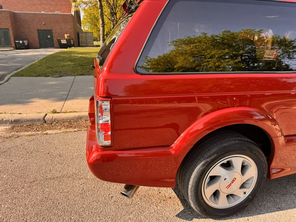 1993 GMC S-15 Jimmy 1st Gen - Image 15 of 31