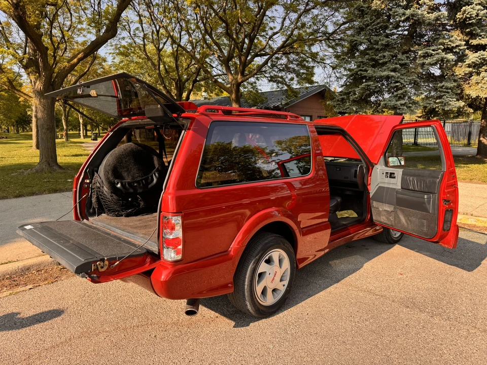 1993 GMC S-15 Jimmy 1st Gen - Image 10 of 31