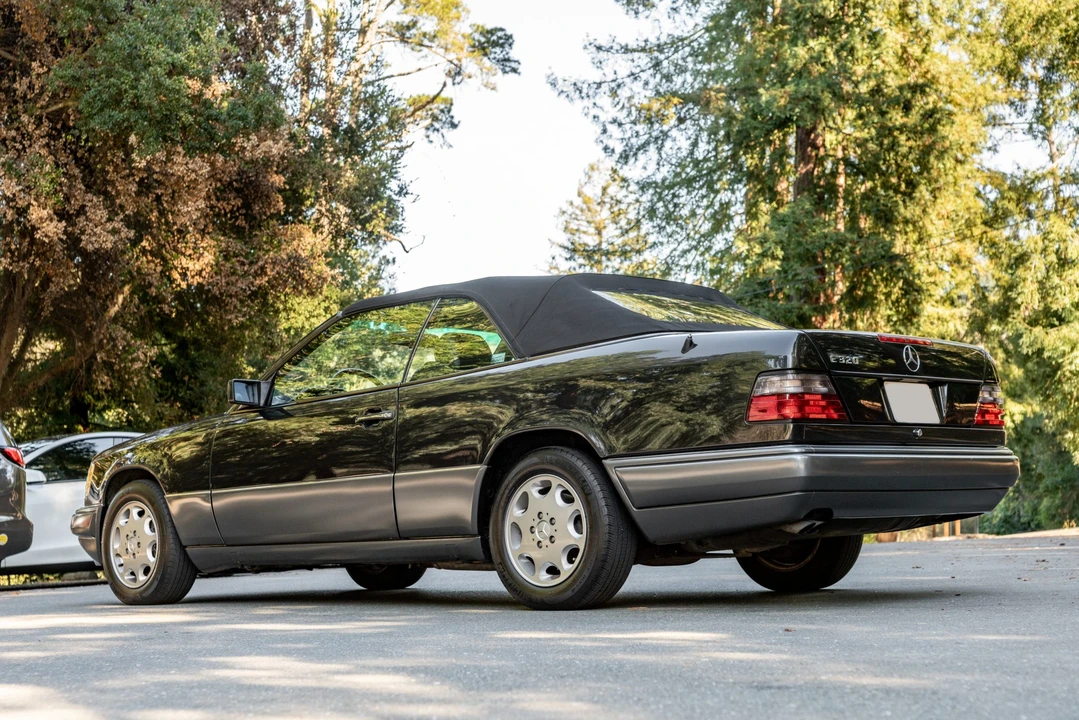 1994 Mercedes-Benz W124 E-Class - Image 12 of 31
