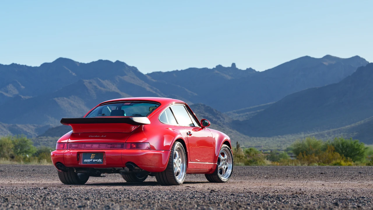 1994 Porsche 964 Turbo - Image 24 of 31