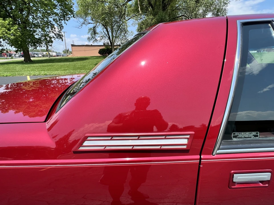 1995 Buick Roadmaster - Image 29 of 31