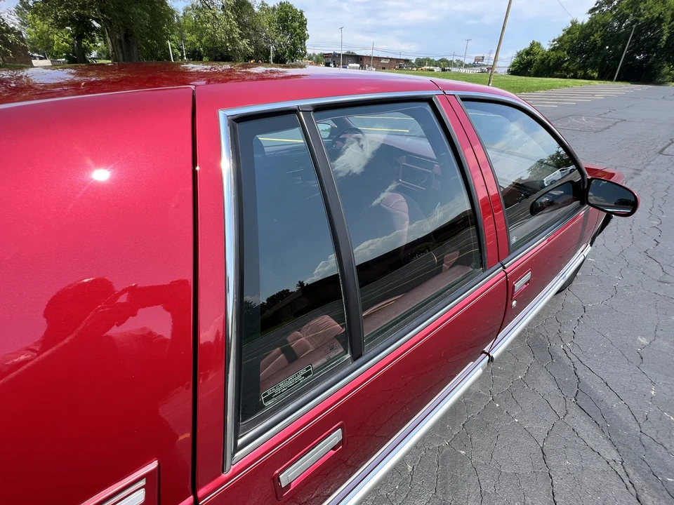 1995 Buick Roadmaster - Image 27 of 31
