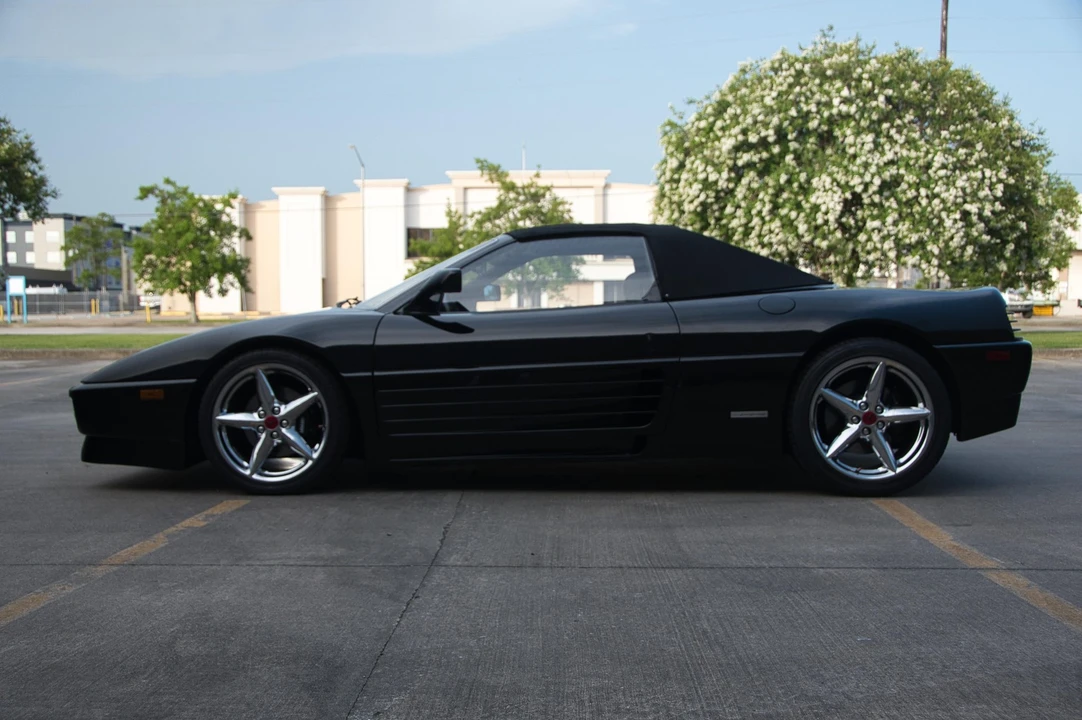 1995 Ferrari 348 Spider - Image 4 of 31