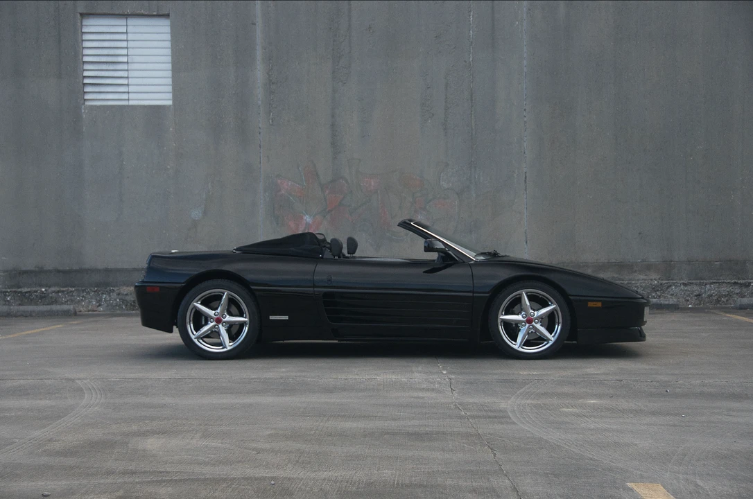 1995 Ferrari 348 Spider - Image 11 of 31
