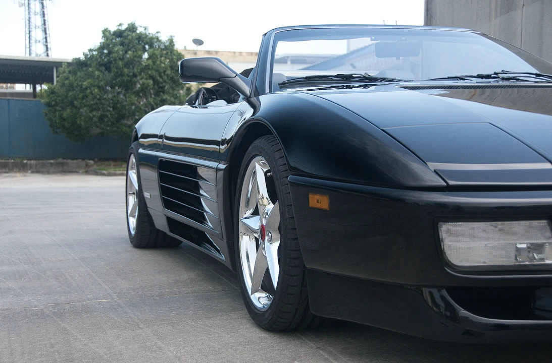 1995 Ferrari 348 Spider - Image 29 of 31