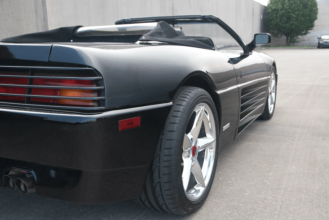 1995 Ferrari 348 Spider - Image 27 of 31