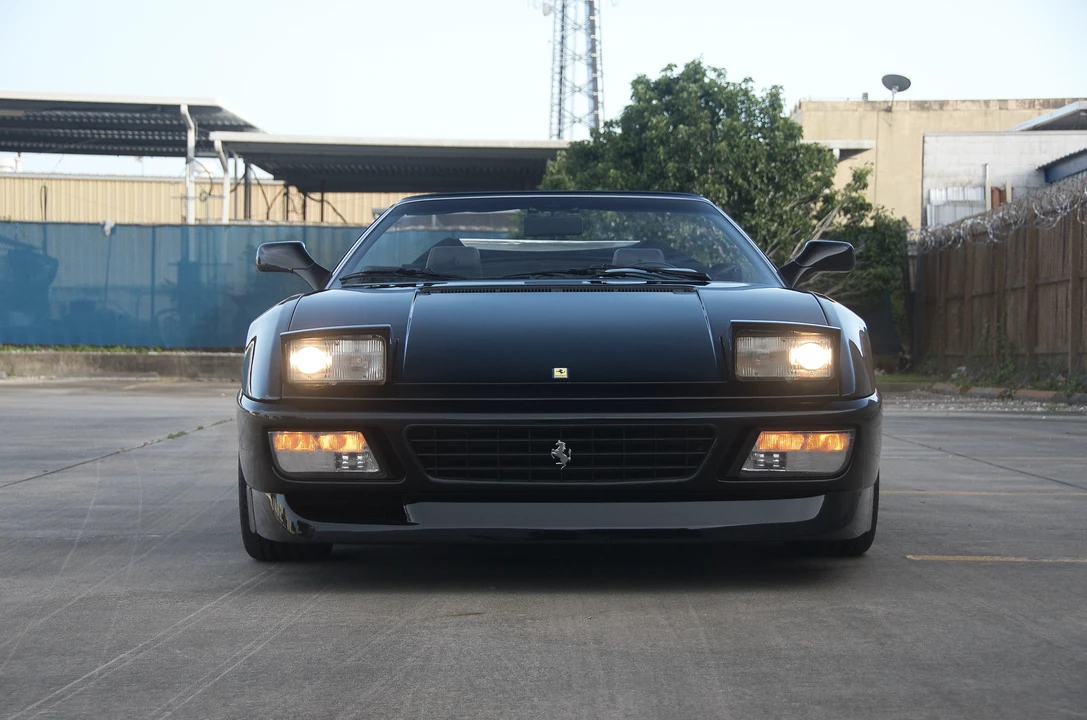 1995 Ferrari 348 Spider - Image 17 of 31