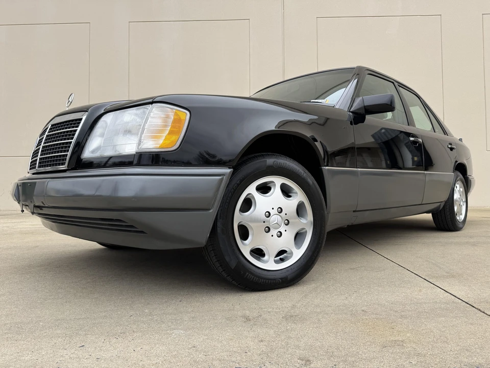 1995 Mercedes-Benz W124 E-Class - Image 10 of 31