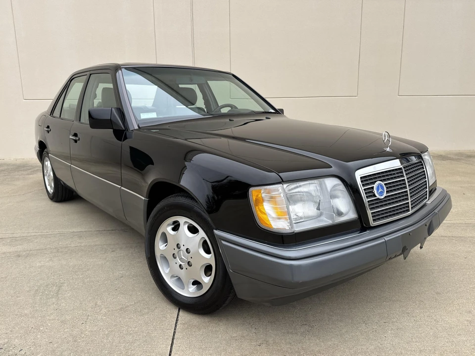 1995 Mercedes-Benz W124 E-Class - Image 23 of 31