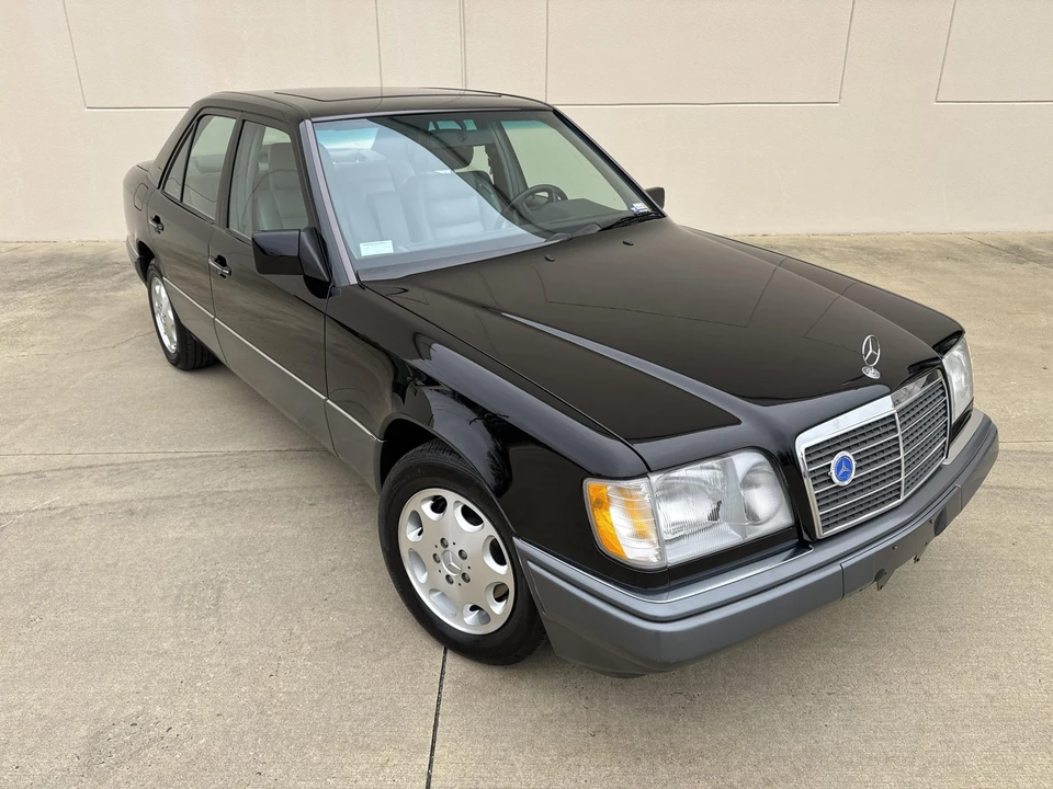 1995 Mercedes-Benz W124 E-Class - Image 22 of 31