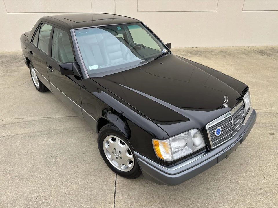 1995 Mercedes-Benz W124 E-Class - Image 21 of 31