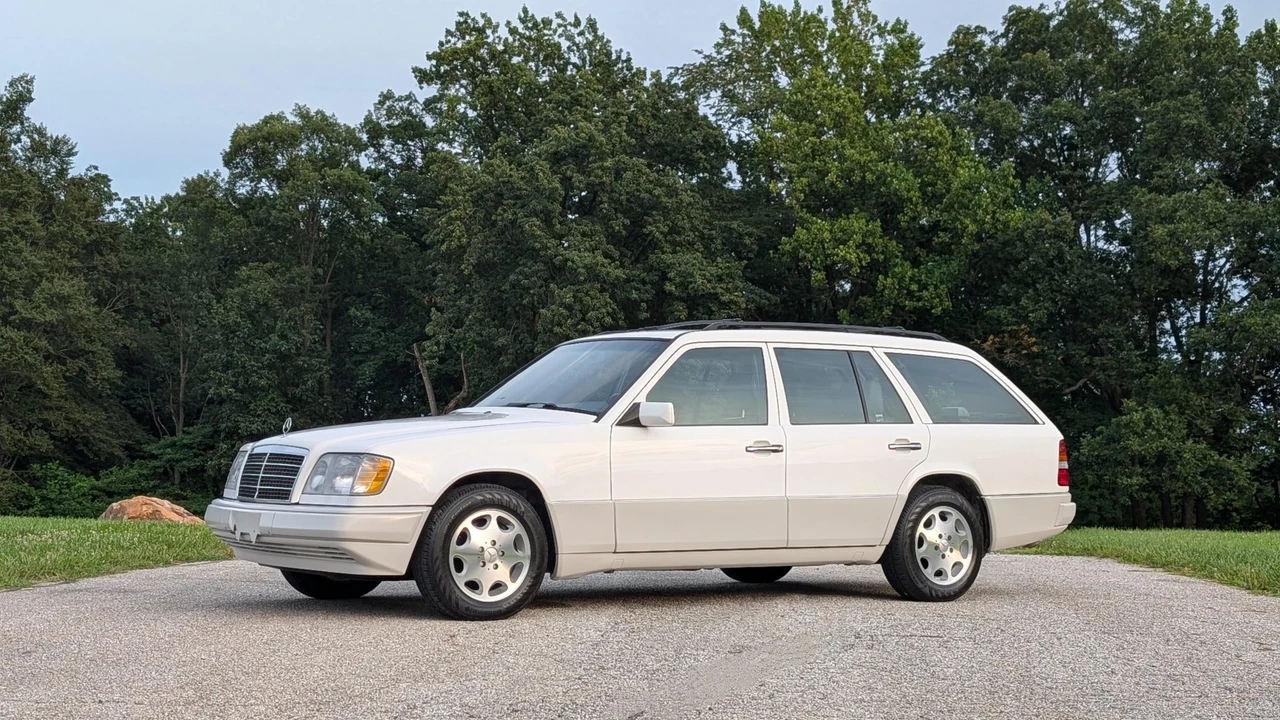 1995 Mercedes-Benz W124 E-Class - Image 5 of 31